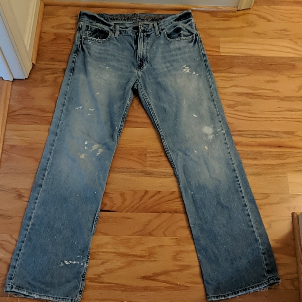 American Eagle Distressed Jeans
